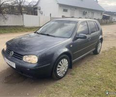 Гольф 4 1.6 бензин 8 клап., автомат