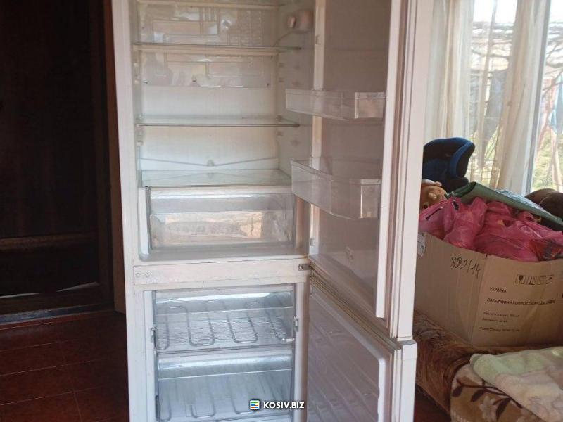 Холодильник Whirlpool